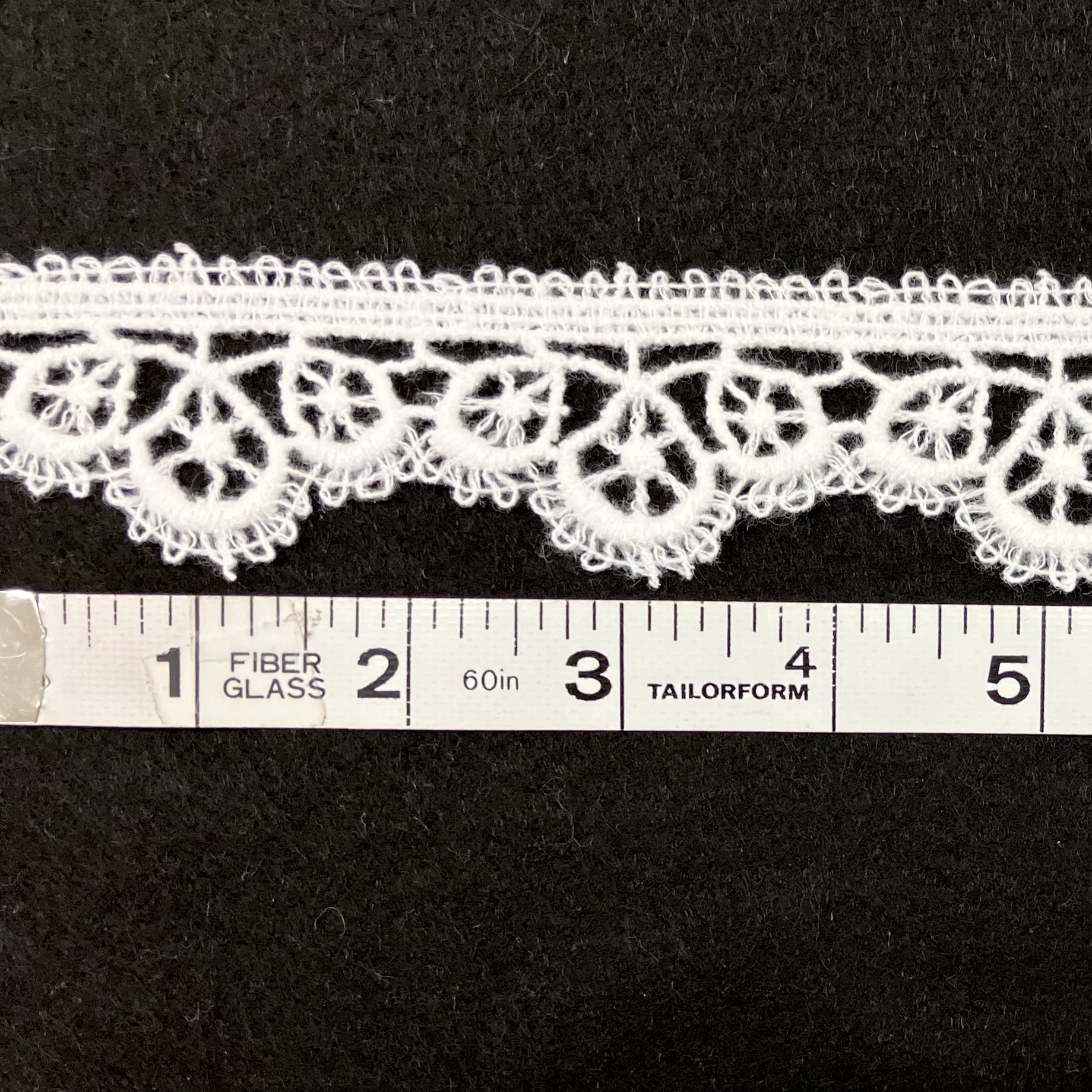 80173 Lace Trim - White